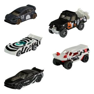 Hot Wheels Pack of 5 Diecast Cars Assortment - gallery image 2
