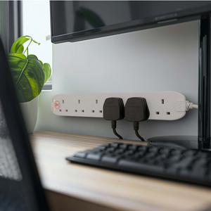 Masterplug 6 Socket 2m Extension Lead Surge Protection and LED - White - gallery image 2