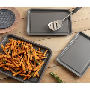 Sainsbury's Home 3 Piece Baking Tray Set - gallery image 2