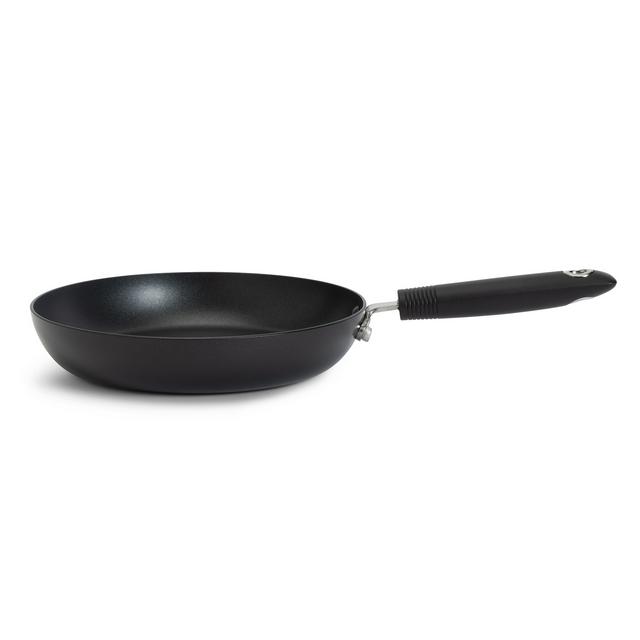 Habitat 24cm Aluminium Frying Pan - Black