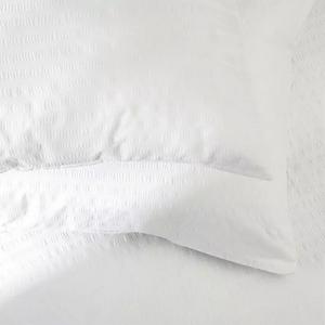 Habitat White Seersucker Duvet Set - gallery image 4