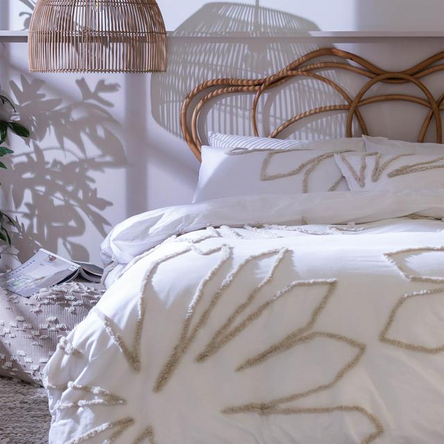 sainsburys white tufted bedding