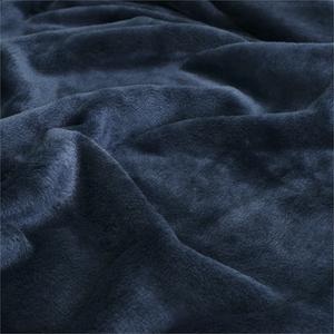 Sainsbury's Home Fleece Throw - Navy - 125X150cm - gallery image 5
