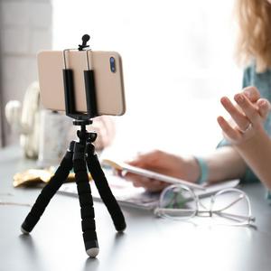 Juice Social Blutooth Clicker Tripod Black - gallery image 2