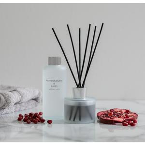 Habitat 90ml Scented Reed Diffuser - Pomegranate & Baies - gallery image 2