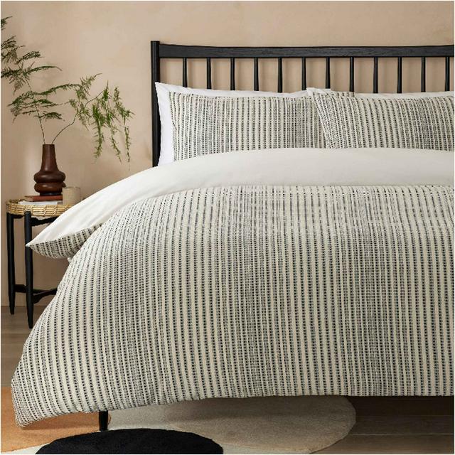 Habitat Textured Waffle Bedding Set - gallery image 1