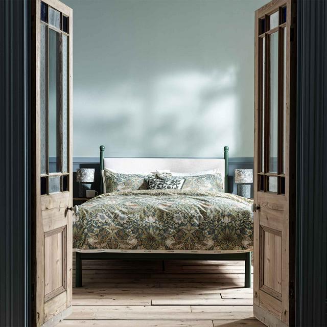 Habitat x Morris & Co. Strawberry Thief Bedding Set - gallery image 1