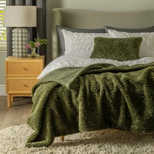 Habitat Moss green shearling Throw 125x150 - gallery image 2