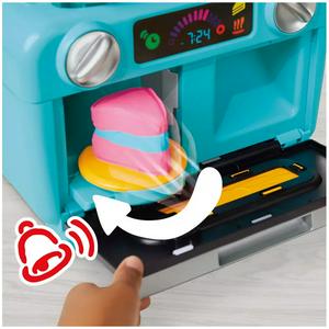Play-Doh Super Slice Cake Playset with 11 Tubs & Accessories - gallery image 2