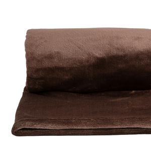 Sainsbury's Home Fleece Throw - Coffee - 125x150 - gallery image 4