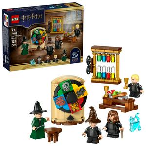 Lego Harry Potter Hogwarts Castle Sorting Hat Ceremony Set 76460