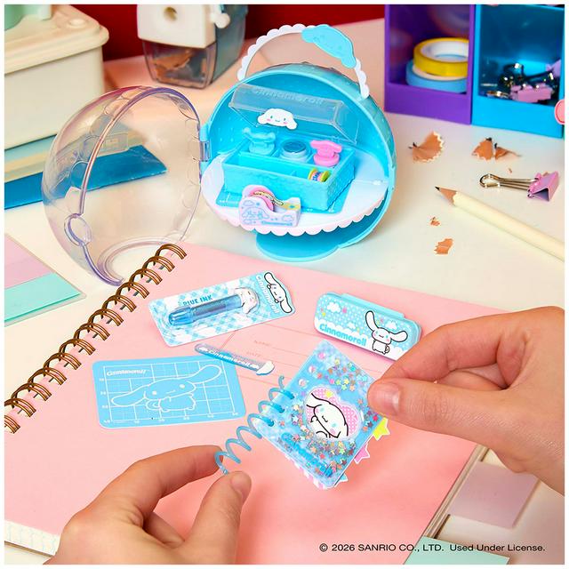 Miniverse サンリオ 4個セット Miniverse Make It Mini SANRIO Series 3 Assortment | Sainsbury's
