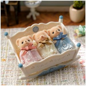 Sylvanian Families Biscuit Bear Triplets Set - gallery image 5