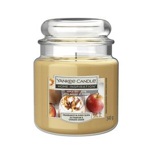 Yankee Candle Apple Oat Latte - Medium Jar