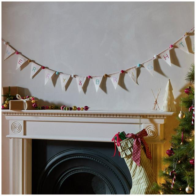 Sainsbury's Home Merry & Bright Fabric Embroided Garland - gallery image 1