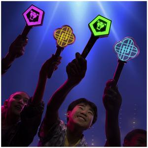 Kpop Demon Hunters Light Stick Assortment - gallery image 4