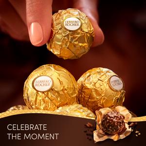 Ferrero Rocher Milk Chocolate & Hazelnut Pralines Gift Box 16 Pieces 200g - gallery image 6