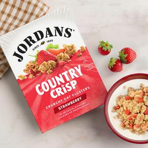 Jordans Country Crisp Sun Ripe Strawberry Breakfast Cereal 450g - gallery image 4