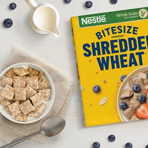 Nestle Shredded Wheat Bitesize Cereal 720g - gallery image 2