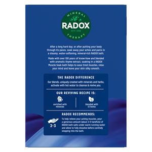 Radox Mineral Therapy Bath Salts Muscle Soak 400g - gallery image 6