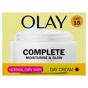 Olay Complete Moisturise & Glow Day Cream with SPF15 For Hea...