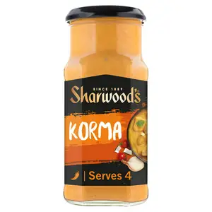 Sharwood's Korma Curry Cooking Sauce 420g