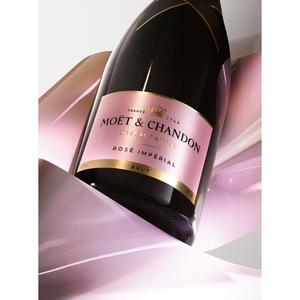 Moët & Chandon Brut Imperial Rose Champagne 75cl - gallery image 3