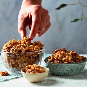 Sainsbury's Walnuts, Halves 100g - gallery image 4