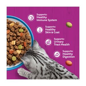 Whiskas 1+ Tuna Complete Adult Dry Cat Food 1.9kg - gallery image 3