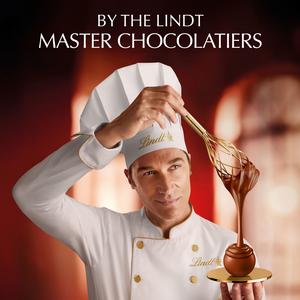 Lindt Lindor White Chocolate Truffles Box 200g - gallery image 6