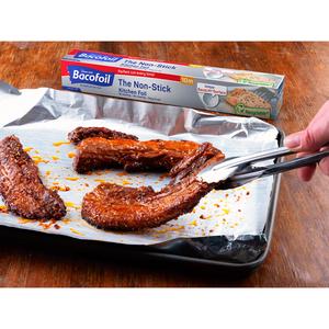 Bacofoil Non-Stick Foil 450mmx5m - gallery image 3