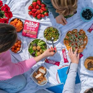 Nakd Berry Delight Fruit & Nut Bars 4x35g - gallery image 4