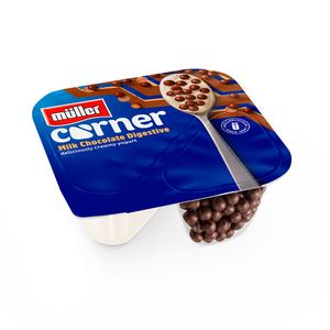 Muller Corner Vanilla Yogurt With Chocolate Digestive Biscuits 124g - gallery image 3