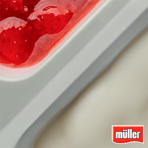 Müller Corner Red Cherry Yogurt 136g - gallery image 5