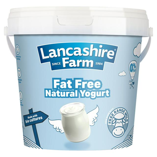 Lancashire Farm Virtually Fat Free Natural Yogurt 1kg