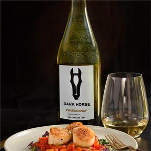 Dark Horse Chardonnay White Wine 75cl - gallery image 2