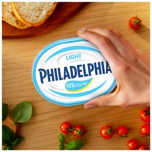 Philadelphia Light Low Fat Soft Cream Cheese 165g - gallery image 2