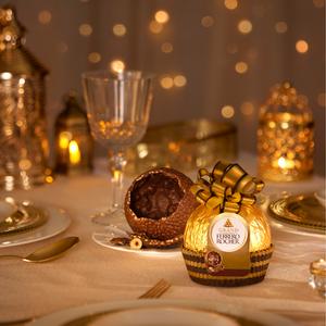 Ferrero Rocher Grand 125g Milk Chocolate with Hazelnut Pieces Box - gallery image 3
