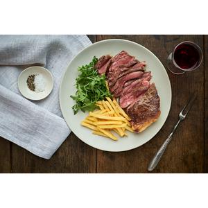 Sainsbury's British or Irish 21 Day Matured Sirloin Steak 225g - gallery image 3