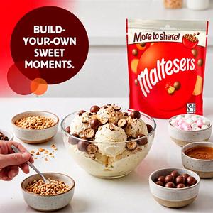 Maltesers Milk Chocolate & Honeycomb Sharing Pouch Bag 158g - gallery image 3