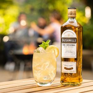 Bushmills Original Irish Whiskey 70cl - gallery image 2