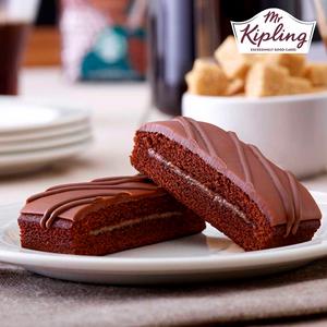 Mr Kipling Chocolate Cake Slices x8 - gallery image 3