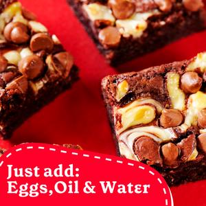 Betty Crocker Triple Chocolate Chunk Brownie Mix 415g - gallery image 2