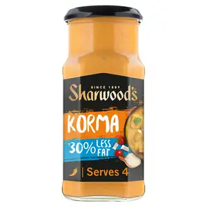 Sharwood's Korma Reduced Fat Curry Sauce 420g