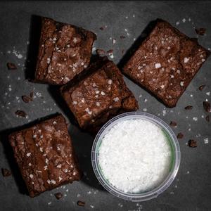 Cornish Sea Salt Co Sea Salt Flakes 150g - gallery image 4