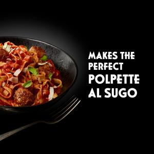 Napolina Tomato Passata 690g - gallery image 3