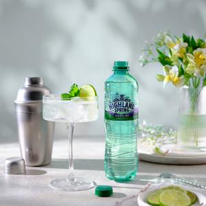 Highland Spring Sparkling Spring Water 8x500ml - gallery image 4