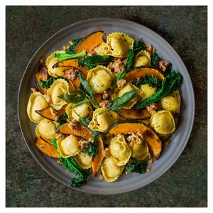 La Famiglia Rana Mushroom & Ricotta Fresh Tortelloni 250g - gallery image 4