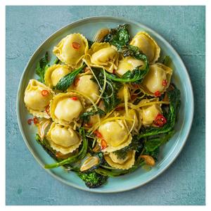 La Famiglia Rana Spinach & Ricotta Fresh Tortelloni 250g - gallery image 3