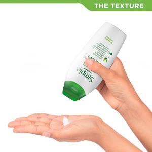 Simple Kind to Hair Gentle Cleansing Shampoo with Vitamin B5 Chamomile Oil & Glycerin Bottle 400ml - gallery image 2